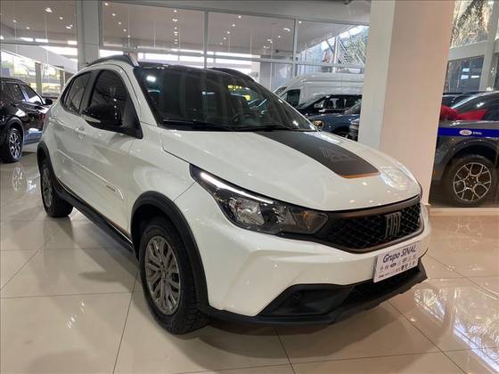 FIAT ARGO 1.3 FIREFLY FLEX TREKKING MANUAL FIAT ARGO 1.3 FIREFLY FLEX TREKKING MANUAL
